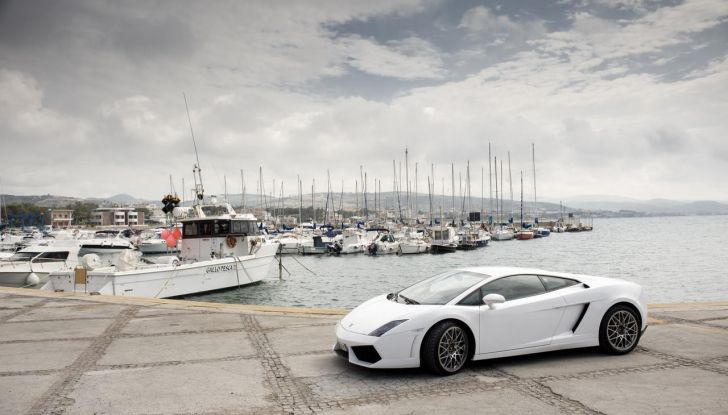 Lamborghini Gallardo: la prima V10 di serie del brand compie 20 anni - Foto 13 di 54