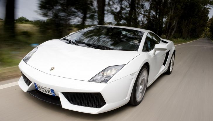 Lamborghini Gallardo: la prima V10 di serie del brand compie 20 anni - Foto 15 di 54