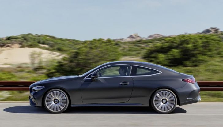Mercedes CLE 2024: motori e dettagli della nuova coupé tedesca - Foto 44 di 60