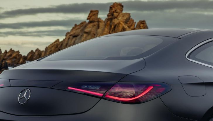 Mercedes CLE 2024: motori e dettagli della nuova coupé tedesca - Foto 19 di 60