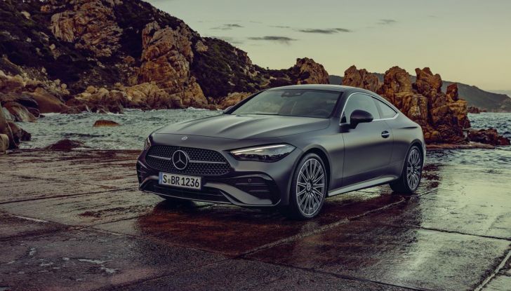Mercedes CLE 2024: motori e dettagli della nuova coupé tedesca - Foto 33 di 60