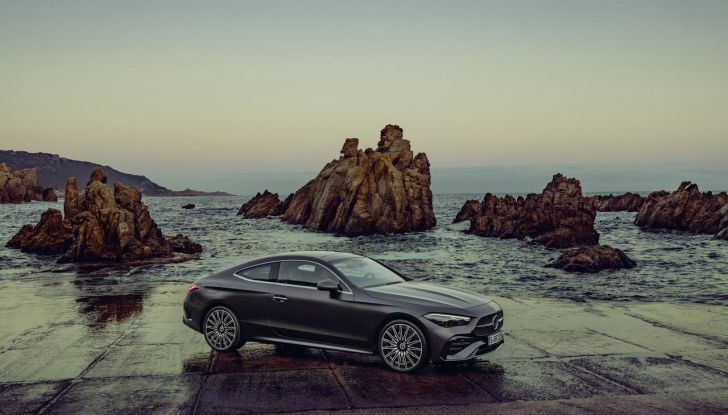 Mercedes CLE 2024: motori e dettagli della nuova coupé tedesca - Foto 35 di 60