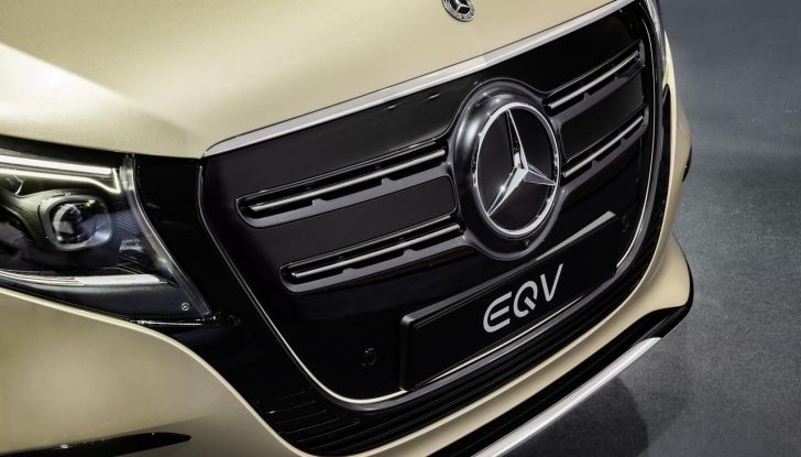 Mercedes Classe V 2024: debutta il nuovo restyling del van tedesco - Foto 43 di 122