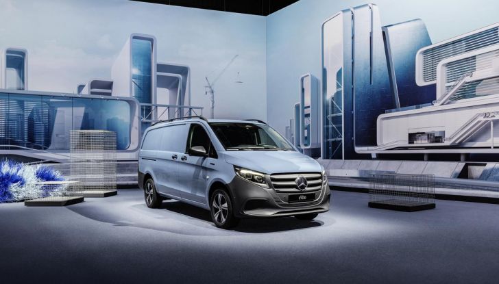 Mercedes Classe V 2024: debutta il nuovo restyling del van tedesco - Foto 85 di 122