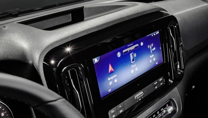 Mercedes Classe V 2024: debutta il nuovo restyling del van tedesco - Foto 101 di 122