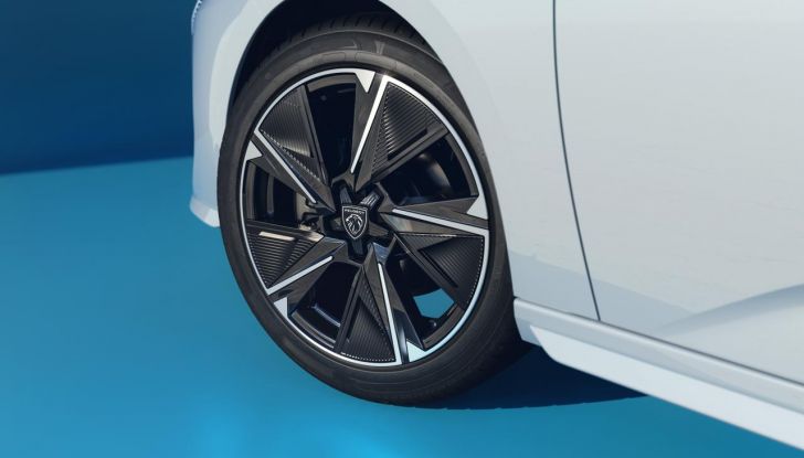 Nuova Peugeot e-308: al via gli ordini in Italia degli allestimenti Allure e GT - Foto 4 di 7