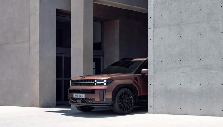 Hyundai Santa Fe: svelate le prime informazioni sulla nuova generazione - Foto 5 di 11