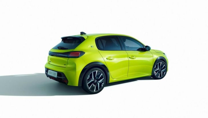 Peugeot E-208 2025: nuovo aggiornamento, autonomia elettrica fino a 433 km - Foto 8 di 50