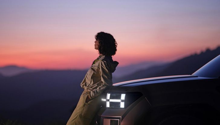 Hyundai Santa Fe 2024: debutto integrale per la quinta generazione - Foto 2 di 9