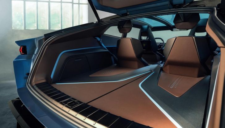 Lamborghini Lanzador: svelato il primo veicolo 100% elettrico del brand - Foto 54 di 69