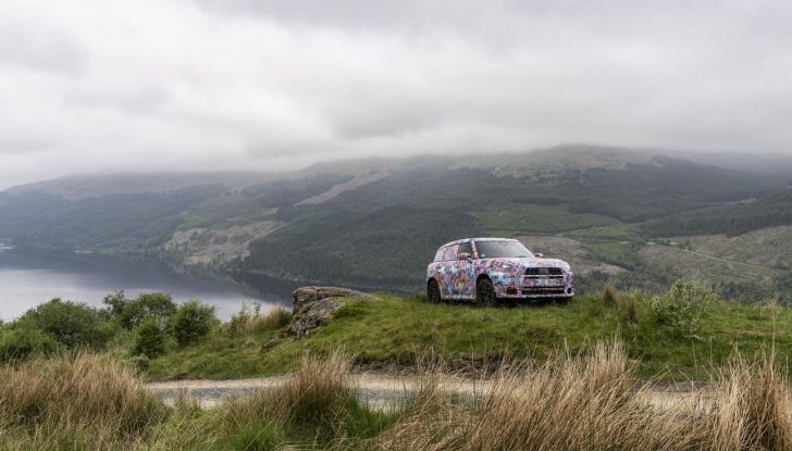 Mini Countryman 2024: il nuovo crossover visita le Highlands della Scozia - Foto 15 di 103