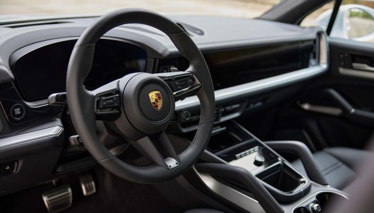 Porsche Cayenne Turbo E-Hybrid 2024