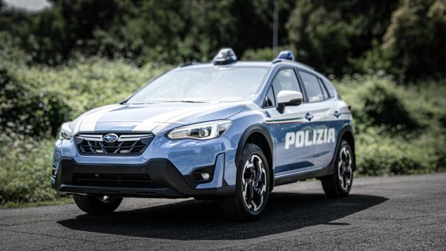 Controllo di Polizia: l'ordine di scendere dall'auto è sempre obbligatorio o si può rifiutare?