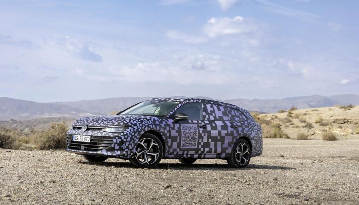 Volkswagen Passat 2024: caratteristiche, allestimenti e prezzi per il mercato italiano - Foto 52 di 115