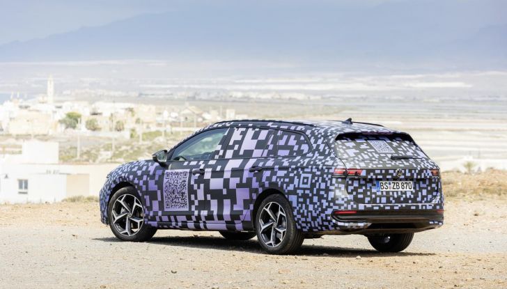 Volkswagen Passat 2024: caratteristiche, allestimenti e prezzi per il mercato italiano - Foto 61 di 115