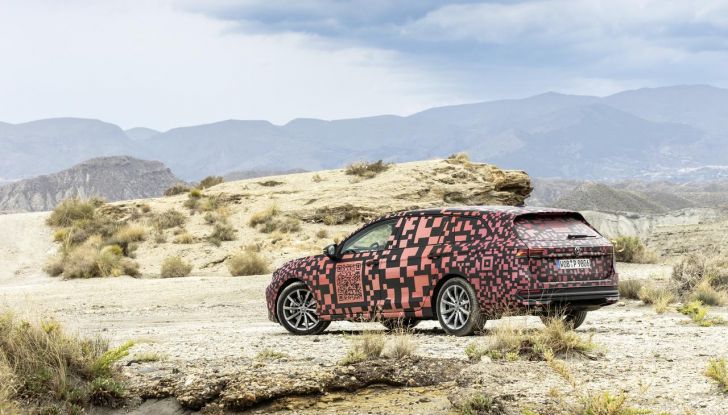 Volkswagen Passat 2024: caratteristiche, allestimenti e prezzi per il mercato italiano - Foto 53 di 115