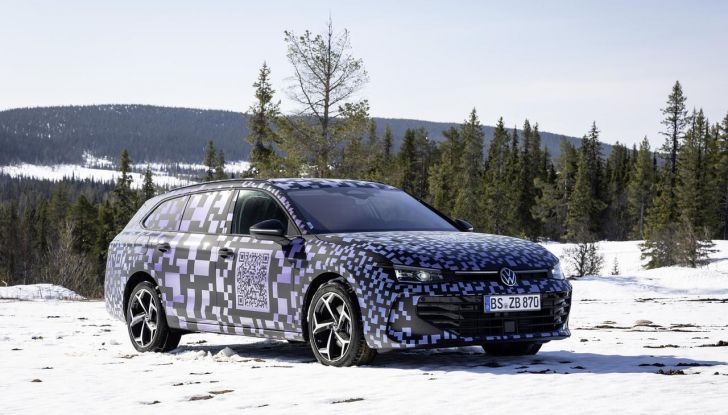 Volkswagen Passat 2024: caratteristiche, allestimenti e prezzi per il mercato italiano - Foto 17 di 115