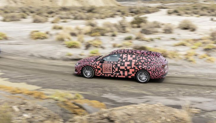 Volkswagen Passat 2024: caratteristiche, allestimenti e prezzi per il mercato italiano - Foto 43 di 115