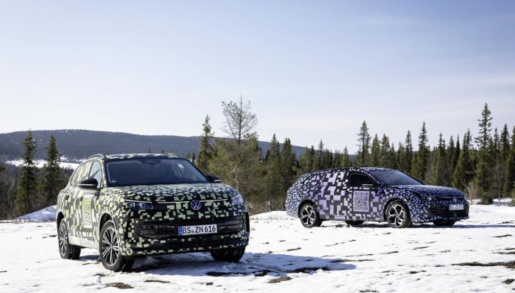 Volkswagen Passat 2024: caratteristiche, allestimenti e prezzi per il mercato italiano - Foto 28 di 115