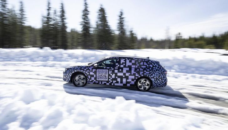 Volkswagen Passat 2024: caratteristiche, allestimenti e prezzi per il mercato italiano - Foto 14 di 115