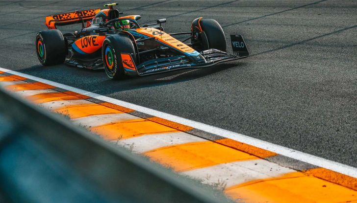 F1 2023, GP Paesi Bassi: Verstappen vola in pole position, Norris secondo - Foto 2 di 10