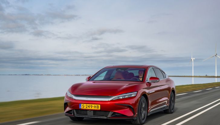 BYD Han, caratteristiche della nuova berlina elettrica - Foto 2 di 14