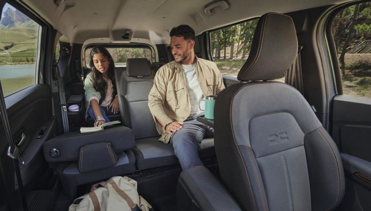 Dacia Jogger, dal GPL all’ibrido: prezzi, motori e vantaggi economici - Foto 3 di 7