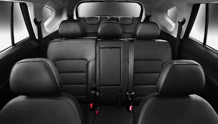 EVO7: debutta in Italia il nuovo SUV a sette posti - Foto 22 di 22