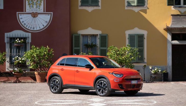 Fiat 600e prova su strada, autonomia e prezzi da 30.549 euro - Foto 40 di 100