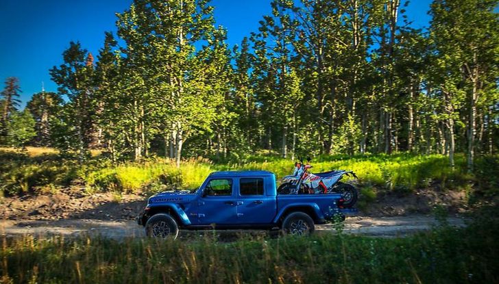 Jeep Gladiator 2024: il pick-up si aggiorna con l’arrivo del nuovo restyling - Foto 64 di 103