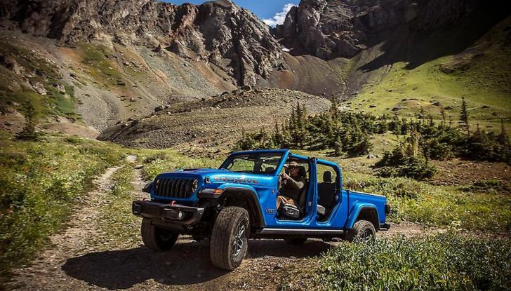 Jeep Gladiator 2024: il pick-up si aggiorna con l’arrivo del nuovo restyling - Foto 70 di 103