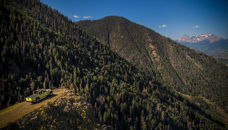 Jeep Gladiator 2024: il pick-up si aggiorna con l’arrivo del nuovo restyling - Foto 42 di 103