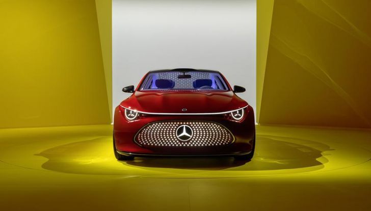 Mercedes CLA Concept: piccolo assaggio di un nuovo segmento di EV entry-level - Foto 24 di 96