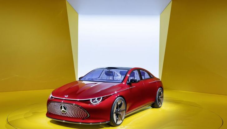 Mercedes CLA Concept: piccolo assaggio di un nuovo segmento di EV entry-level - Foto 16 di 96
