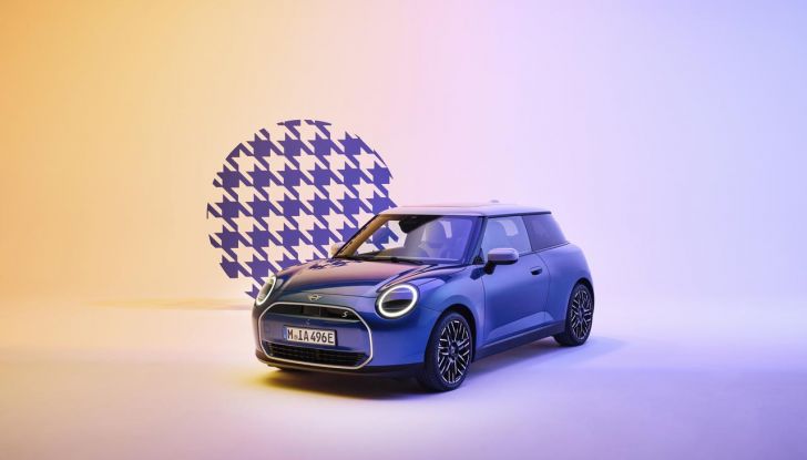 Nuova Mini Cooper 2024: una fusione di tradizione e avanguardia tecnologica - Foto 30 di 122