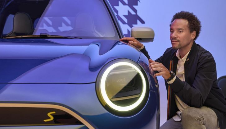 Nuova Mini Cooper 2024: una fusione di tradizione e avanguardia tecnologica - Foto 119 di 122