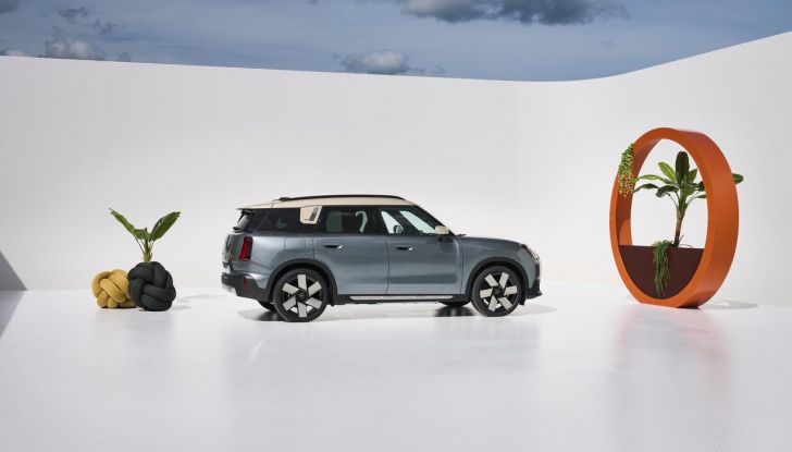 Mini Countryman 2024: debutta la nuova generazione del crossover - Foto 27 di 121