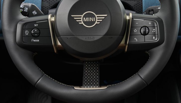 Mini Countryman 2024: debutta la nuova generazione del crossover - Foto 48 di 121