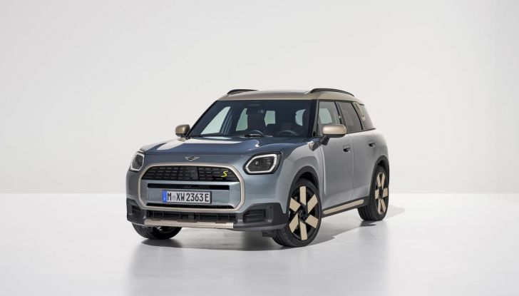 Mini Countryman 2024: debutta la nuova generazione del crossover - Foto 10 di 121