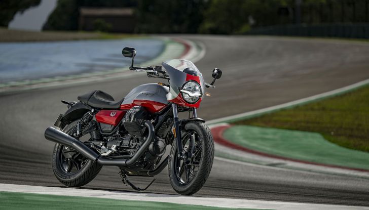 Moto Guzzi V7 Stone Corsa, caratteristiche tecniche e prezzo - Foto 4 di 8