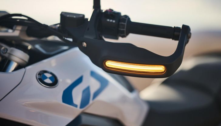 BMW R 1300 GS: debutta la nuova enduro touring con motore boxer - Foto 35 di 134