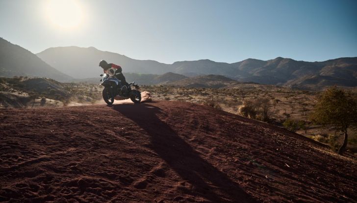 BMW R 1300 GS: debutta la nuova enduro touring con motore boxer - Foto 49 di 134