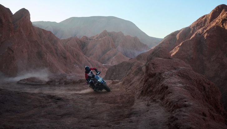 BMW R 1300 GS: debutta la nuova enduro touring con motore boxer - Foto 62 di 134