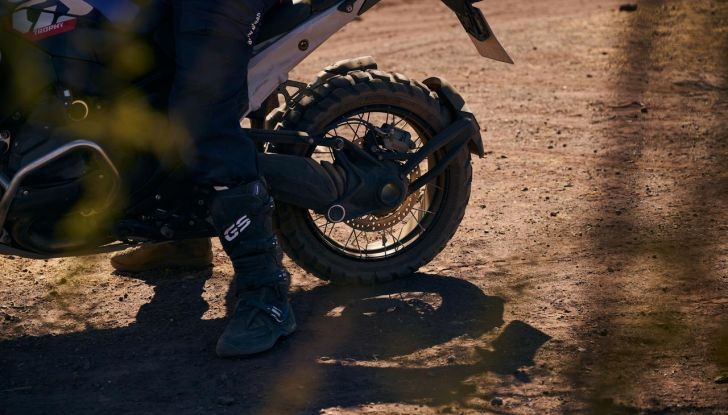 BMW R 1300 GS: debutta la nuova enduro touring con motore boxer - Foto 79 di 134