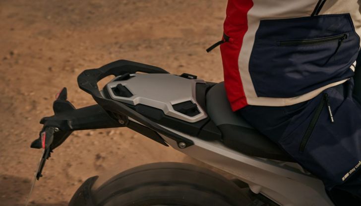 BMW R 1300 GS: debutta la nuova enduro touring con motore boxer - Foto 89 di 134