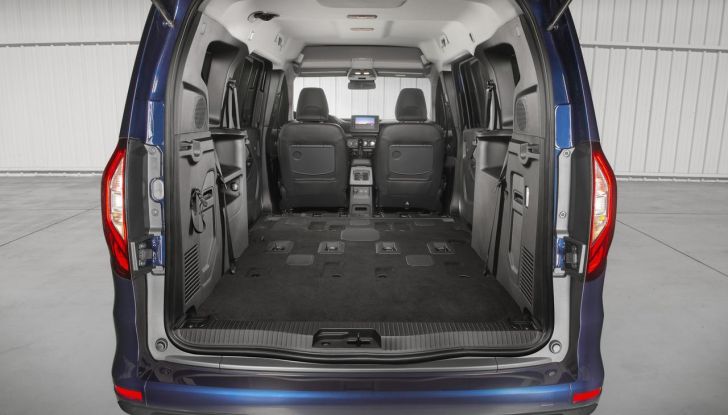 Renault Grand Kangoo: debutto ufficiale al Salone di Monaco 2023 - Foto 11 di 33