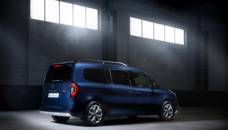 Renault Grand Kangoo: debutto ufficiale al Salone di Monaco 2023 - Foto 27 di 33
