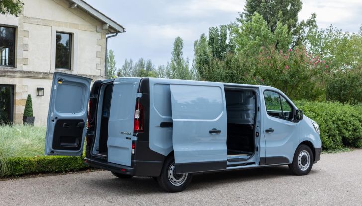 Renault Trafic Van E-Tech Electric: l’iconico furgone diventa 100% elettrico - Foto 131 di 134