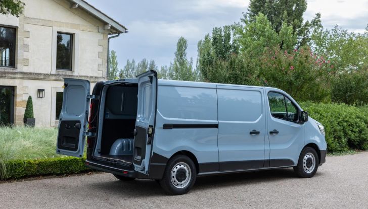 Renault Trafic Van E-Tech Electric: l’iconico furgone diventa 100% elettrico - Foto 69 di 134