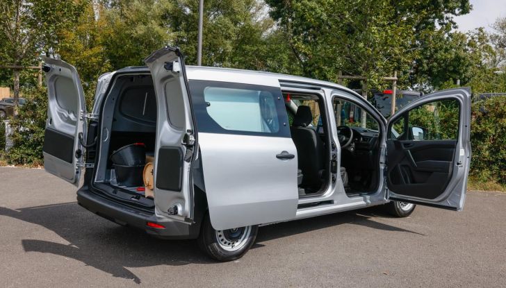 Renault Trafic Van E-Tech Electric: l’iconico furgone diventa 100% elettrico - Foto 81 di 134